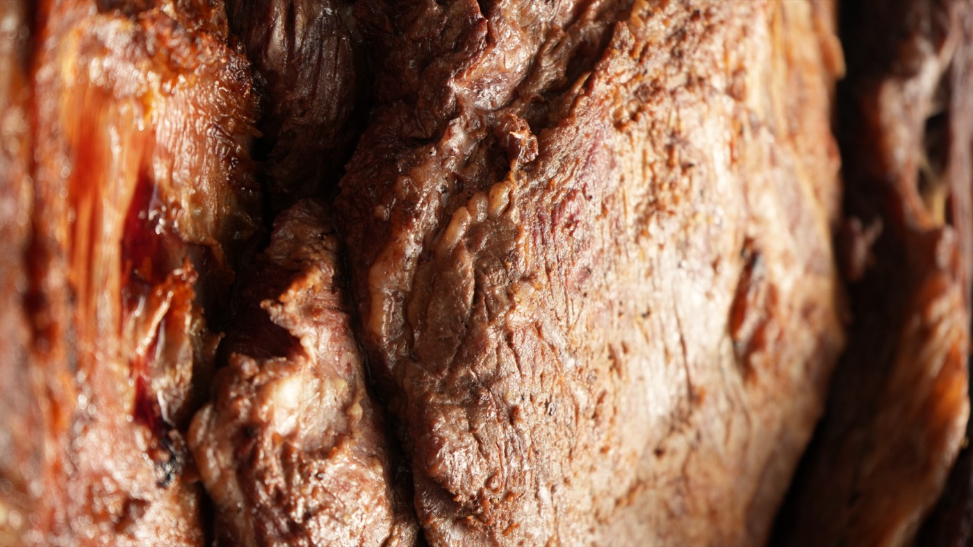 Close-up of a perfectly seared cut